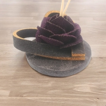 Linea Petali di Sughero: Diffusori Eleganti - Modello Rosa Notturna - Fabris Solutions