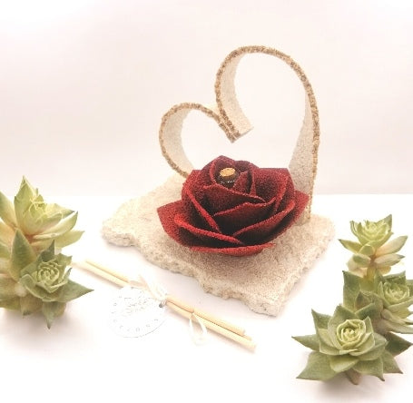Linea Petali di Sughero: Diffusori Eleganti - Modello Rosa di Roccia - Fabris Solutions