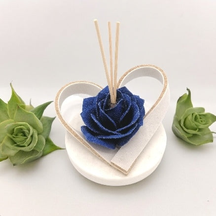 Linea Petali di Sughero: Diffusori Eleganti - Modello Rosa Maestosa - Fabris Solutions