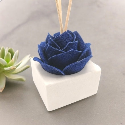 Diffusore Ambiente Rosa Raffinata in Sughero Blu – Elegante Profumatore Naturale - Fabris Solutions