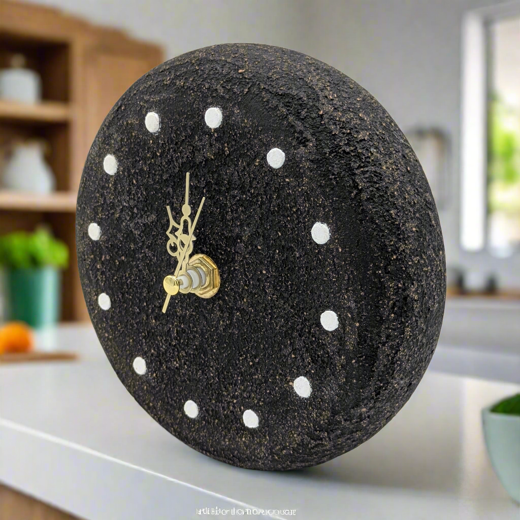 Orologio da Tavolo “Zen” nero – Linea Petali di Sughero