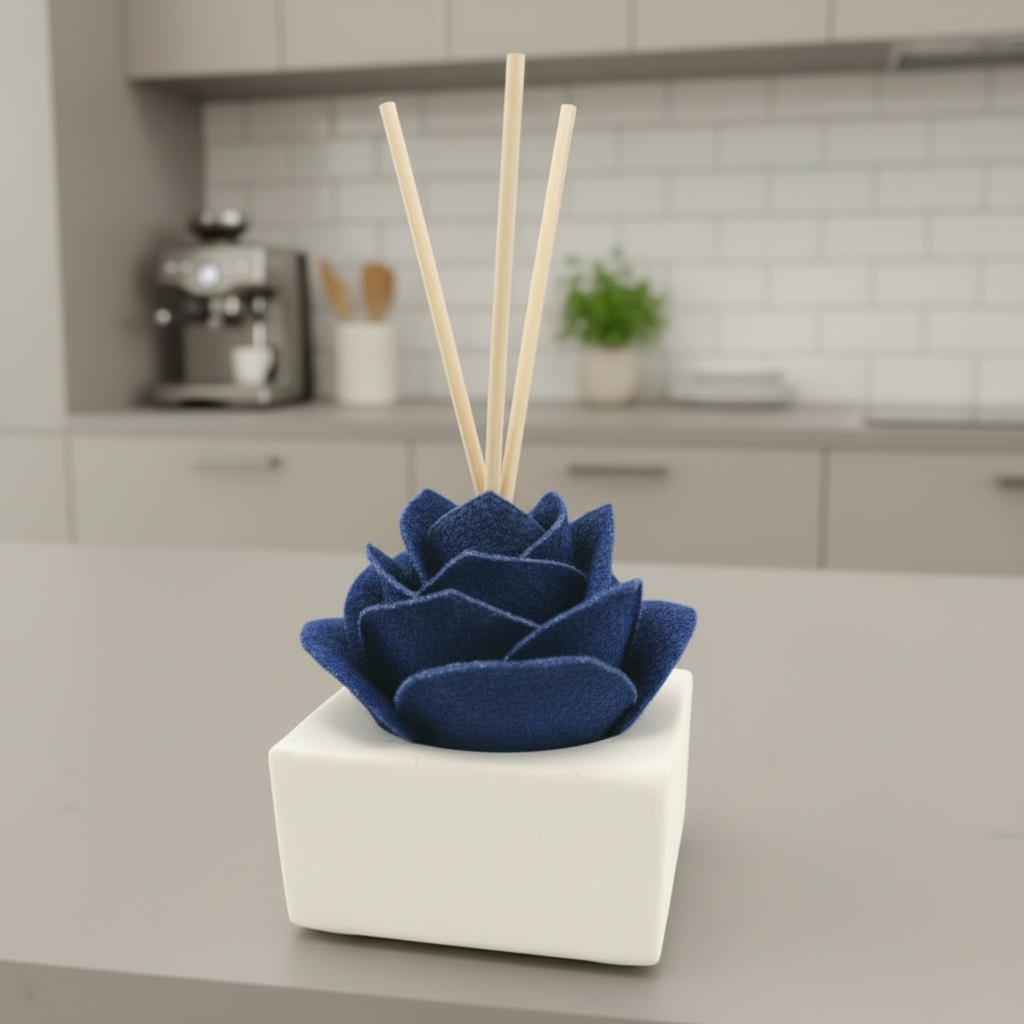 Diffusore Ambiente Rosa Raffinata in Sughero Blu – Elegante Profumatore Naturale - Fabris Solutions 