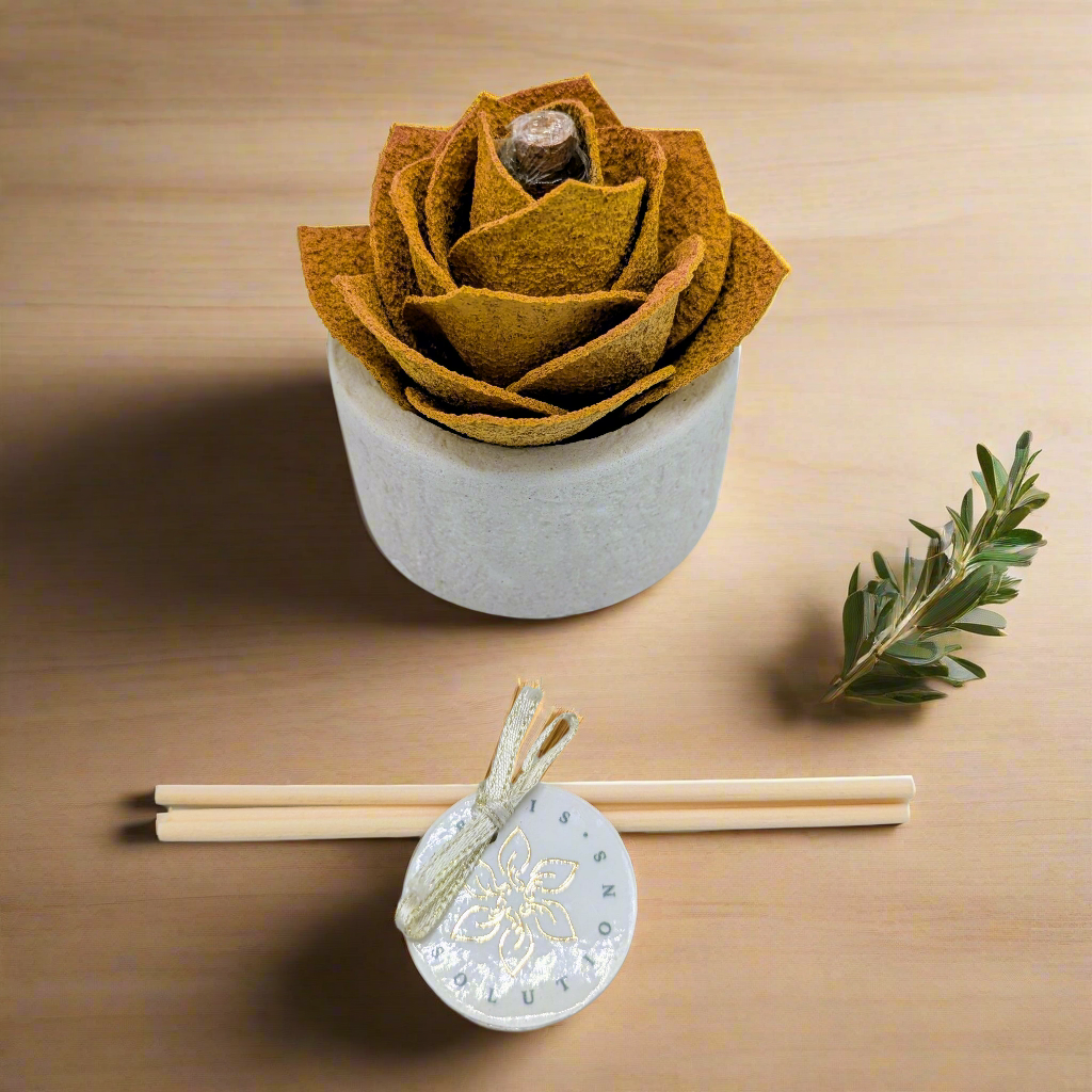 Diffusore Ambiente Rosa Raffinata in Sughero Giallo– Elegante Profumatore Naturale - Fabris Solutions 