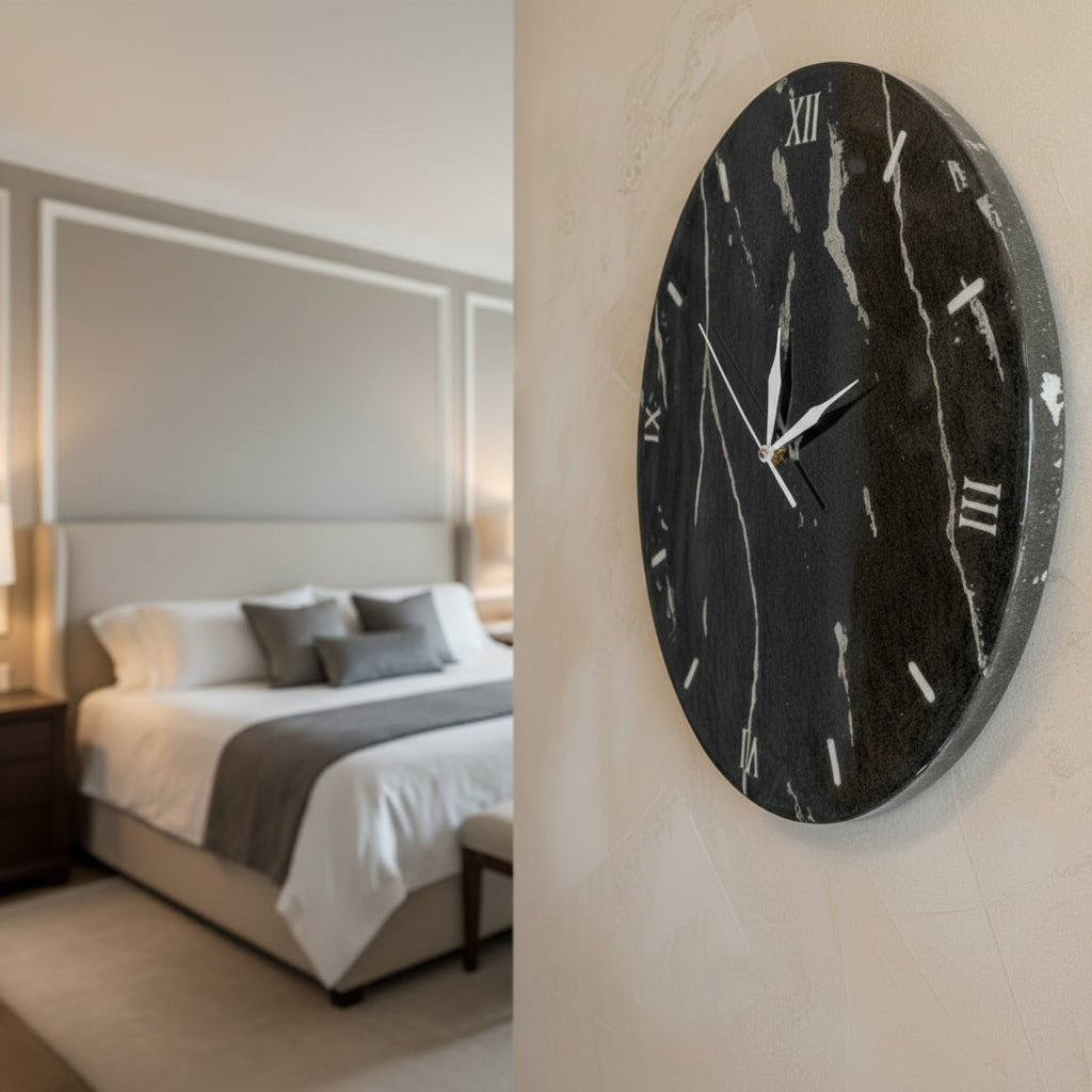 Orologio da parete "Marmo Lucido" - Numeri Romani - Un pezzo unico - Fabris Solutions 