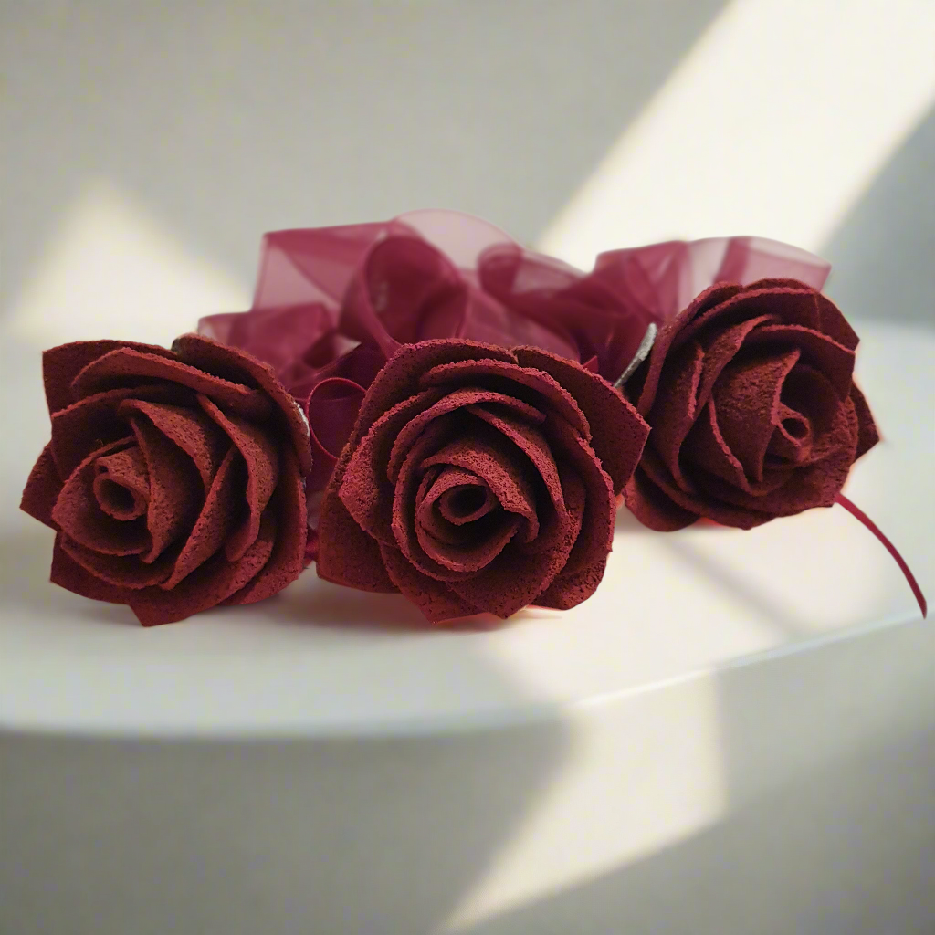 Rosa di Sughero con Stelo – Modello Rosa Divina Amaranto, Linea Petali di Sughero - Fabris Solutions 