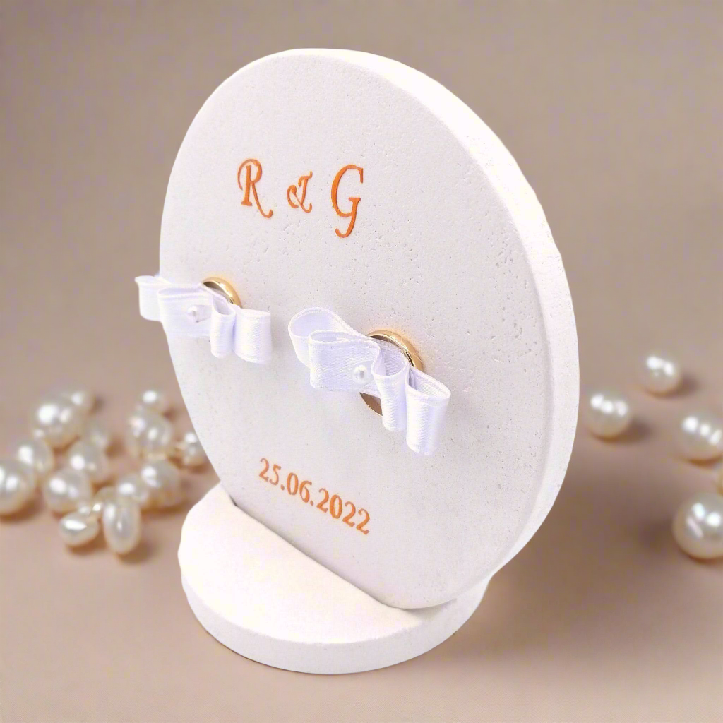 Porta Fedi Contemporaneo Compact: Eleganza moderna per il tuo matrimonio - Fabris Solutions 