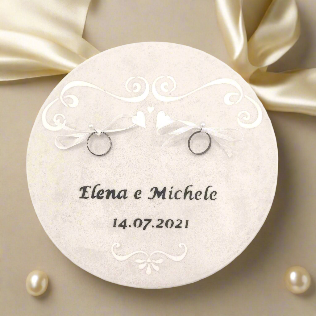 Porta Fedi Contemporaneo: Eleganza moderna per il tuo matrimonio - Fabris Solutions 